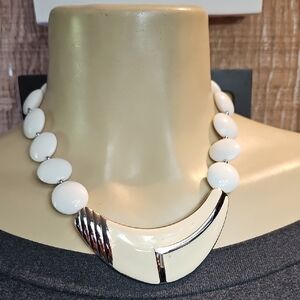 Trifari White & SILVER STATEMENT NECKLACE